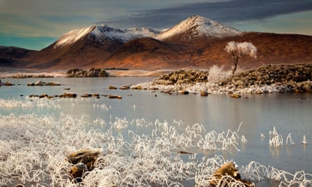 Rannoch Moor and a frozen Lochan na h-Achlaise.