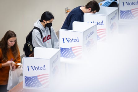 Voters cast their ballots in midterm elections at a polling station at the University of Pittsburgh in Pittsburgh, Pennsylvania, on Tuesday.