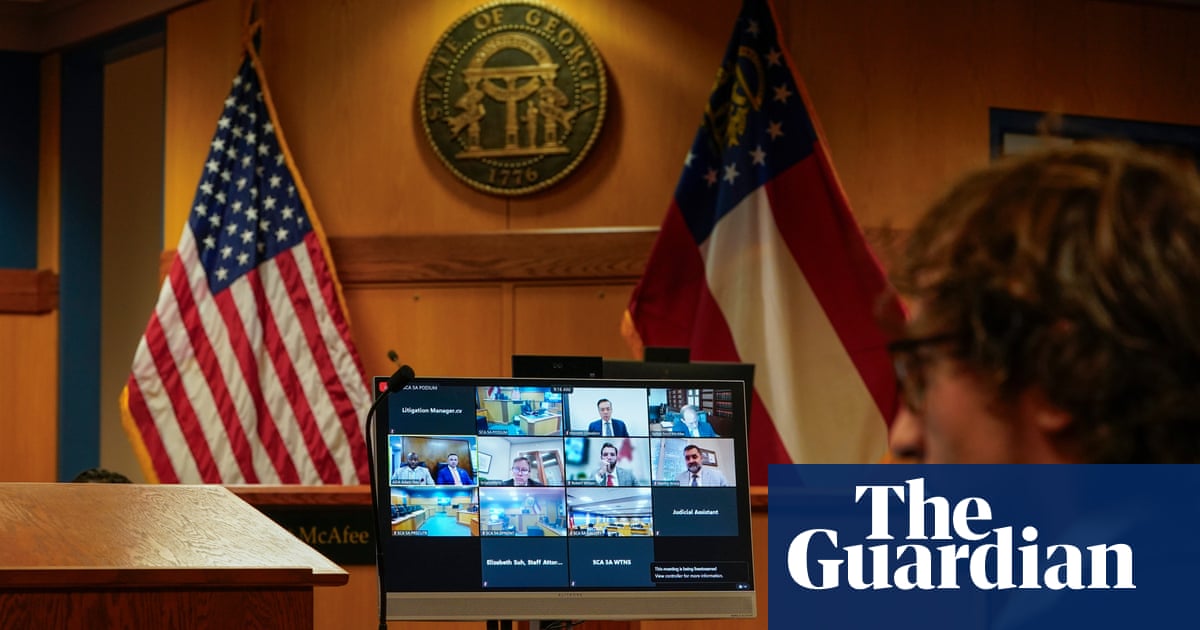 Trump allies offered plea agreements in Georgia election interference case