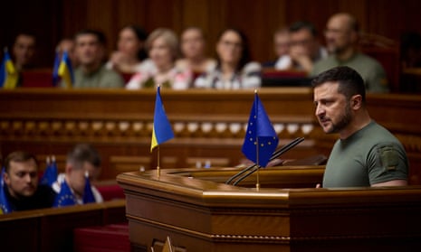 Russia-Ukraine war live: Zelenskiy issues fresh corruption warning; Russia raises conscription age limit | Ukraine Russia-Ukraine war live: Zelenskiy issues fresh corruption warning; Russia raises conscription age limit | Ukraine