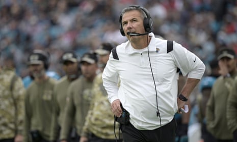 Jacksonville Jaguars coach Urban Meyer not interested in leaving NFL for  college football jobs, source says - ABC7 Chicago