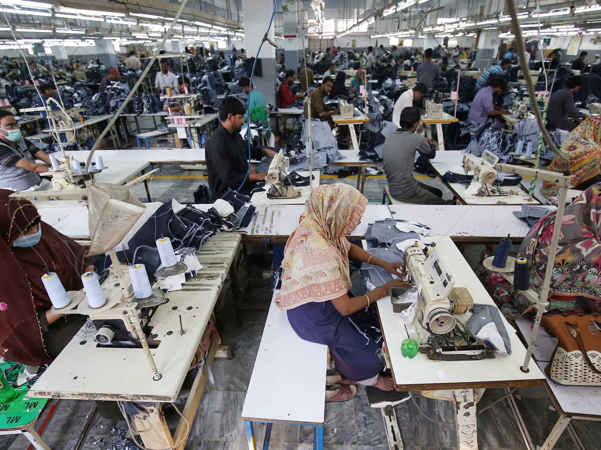 Fast fashion: Pakistan garment workers fight for rights amid Covid-19  crisis | Pakistan | The Guardian