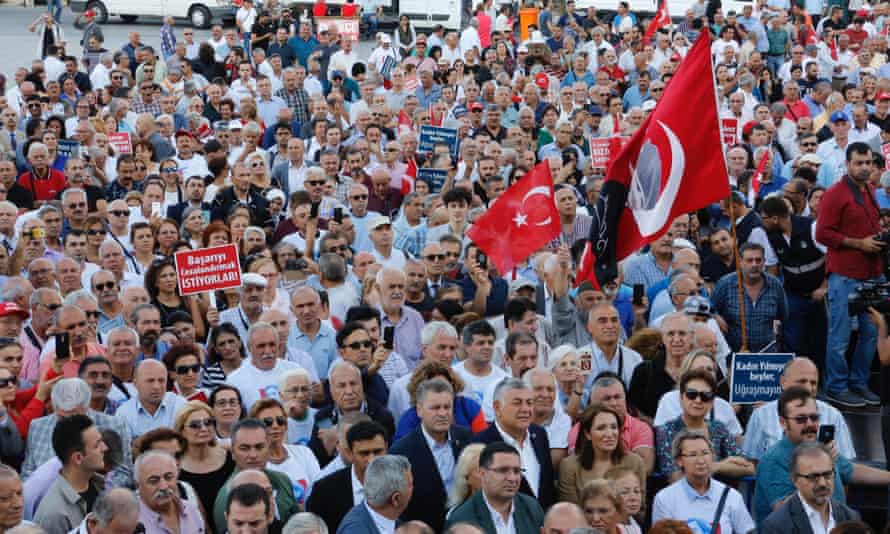 Crowds of people with Turkish flag