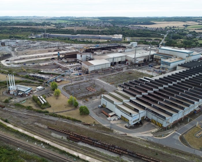 Government to cover pay and pensions at collapsed South Yorkshire steelworks