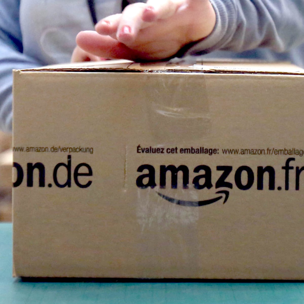 Amazon Given 294m In Tax Credits As European Revenues Jump To 32bn Technology The Guardian