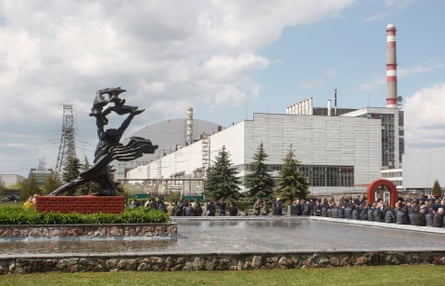 Ukrainians gather outside the Chernobyl plant to mark the 32nd anniversary of the disaster on 26 April 2018.