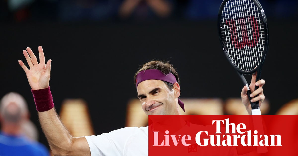 Australian Open: Federer through to last eight, Barty beats Riske – as it happened