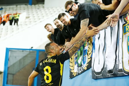 Santi Cazorla greets the fans at Oviedo’s match at Leganés in October 2023