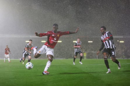 Kobbie Mainoo on the ball against Grimsby