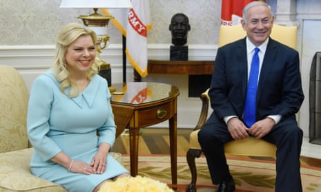 Benjamin and Sara Netanyahu in the Oval Office during a visit to the White House in 2018