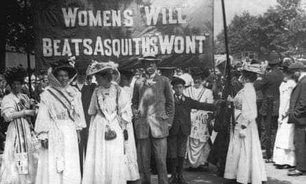 Suffragettes at the funeral of campaigner Emily Davison, who died in protest at the 1913 Epsom Derby.