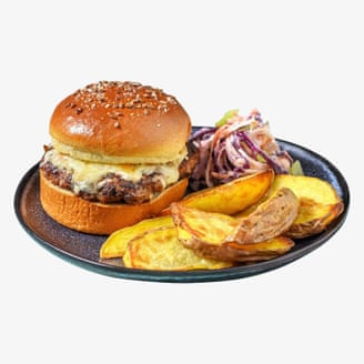HelloFresh Cheddar Cheeseburger