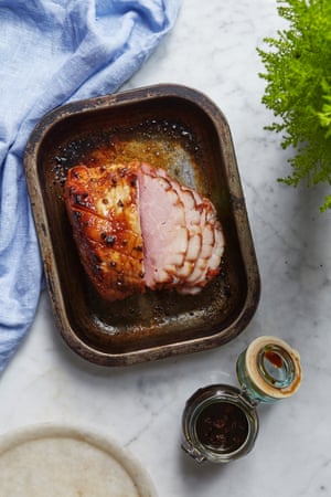 Hot ham with port and lime sauce.