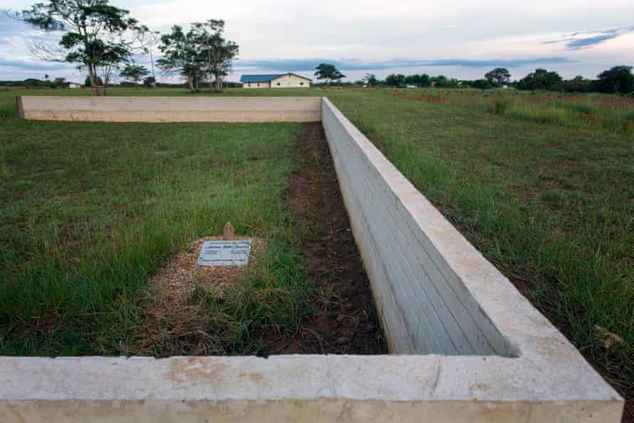 The new Liviney cemetery. A 20 x 20 meter square surrounded by a 1 meter high cement wall. Placed flat on the ground in a corner a small solitary marble tombstone with the inscription: John Fehrn Janzen's baby born June 22, 2018 and died December 5, 2018, he lived 5 months and 13 days. The first person to die in the new colony.