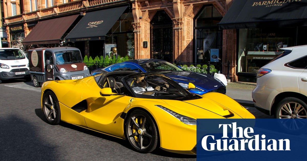 Supercar sales accelerate in the UK