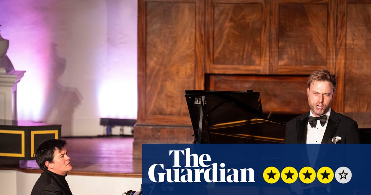 Benjamin Appl Shines at Oxford Song Festival