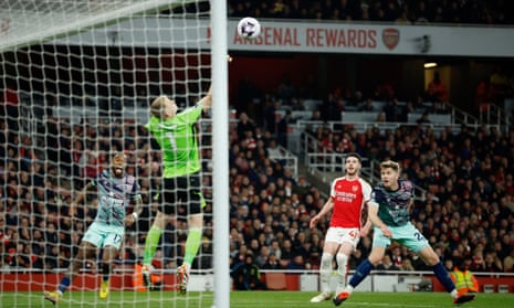 Arsenal's Aaron Ramsdale makes the second of two crucial saves