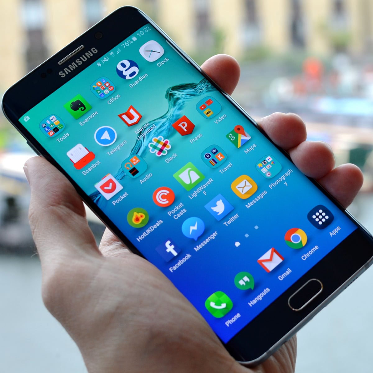 voorspelling verkopen professioneel Samsung Galaxy S6 Edge+ review: the curvy 'iPhone 6 Plus killer' |  Smartphones | The Guardian