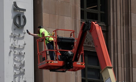 Le chaos sur Twitter après la prise de contrôle d'Elon Musk pourrait avoir violé une ordonnance de confidentialité, allègue le ministère de la Justice Le chaos sur Twitter après la prise de contrôle d'Elon Musk pourrait avoir violé une ordonnance de confidentialité, allègue le ministère de la Justice