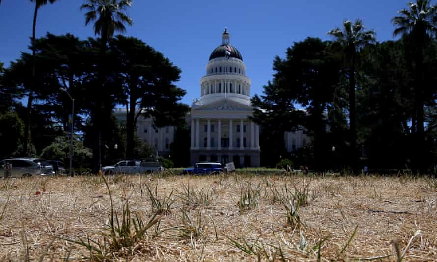 Bill to protect hotel workers stuck in California State Capitol in Sacramento