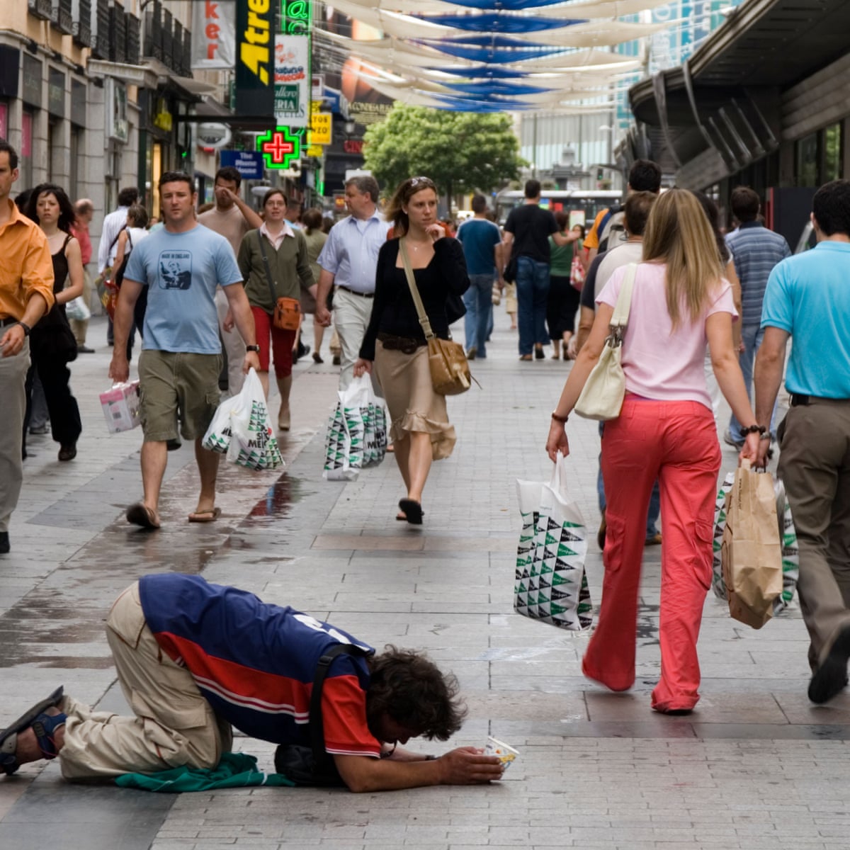Reach Out, Raise Money Or Remove: How Should Cities Deal With Street  Begging? | Cities | The Guardian