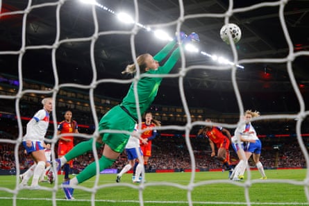 England goalkeeper Hannah Hampton makes a save from Spain's Edna Imade during the final minutes of the match.