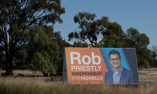 A roadside campaign sign for independent candidate Rob Priestly in the federal seat of Nicholls, Victoria