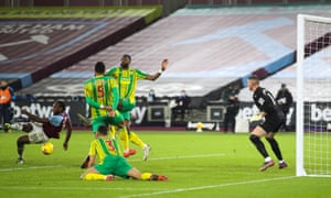 Michail Antonio of West Ham United scores his teams second goal.