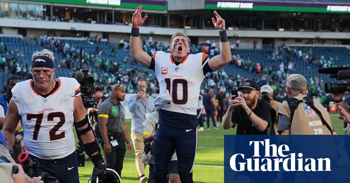 NFL roundup: Broncos' late surge beats Eagles as Ravens slump to record home loss