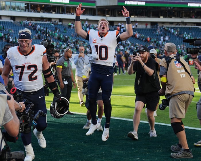 NFL roundup: Broncos’ late surge beats Eagles as Ravens slump to record home loss