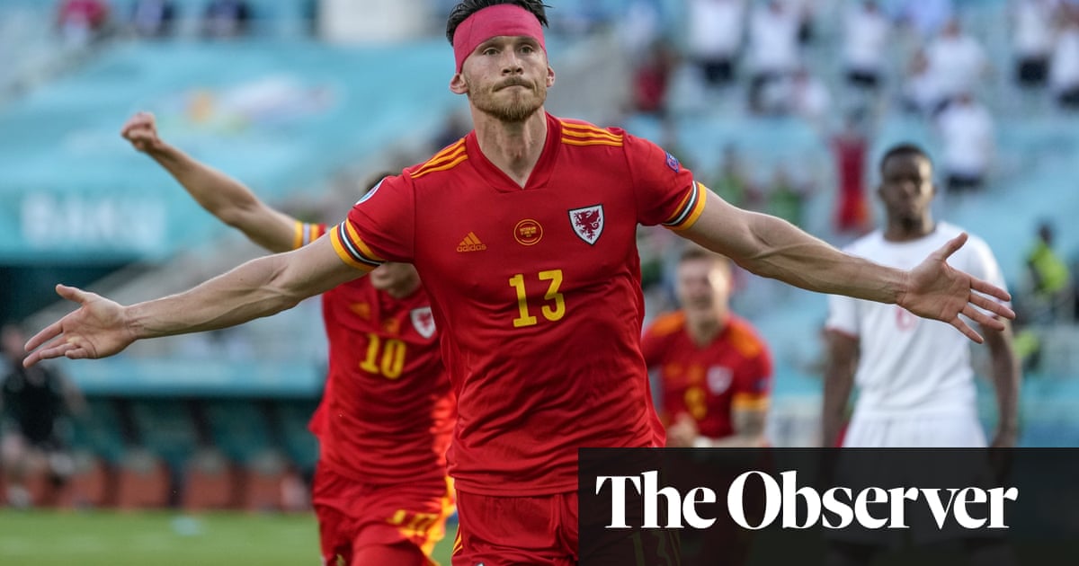 Kieffer Moore makes point for Wales against Switzerland at Euro 2020