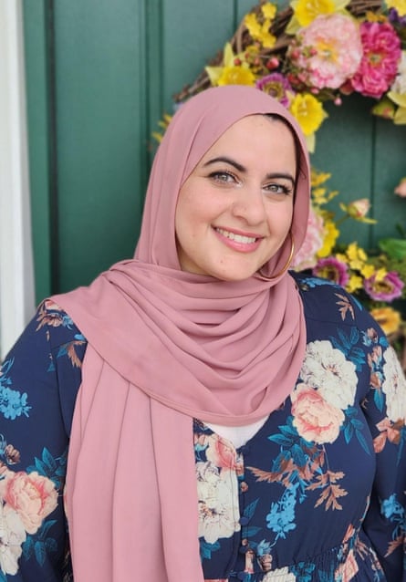 Woman wearing a head scarf