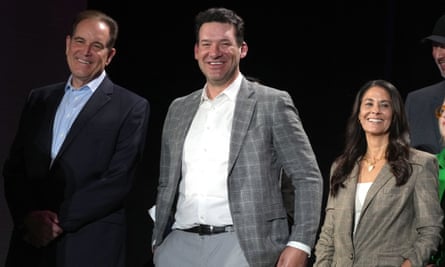 Jim Nantz (left), Tony Romo and Tracy Wolfson will head up CBS’s coverage of the Super Bowl