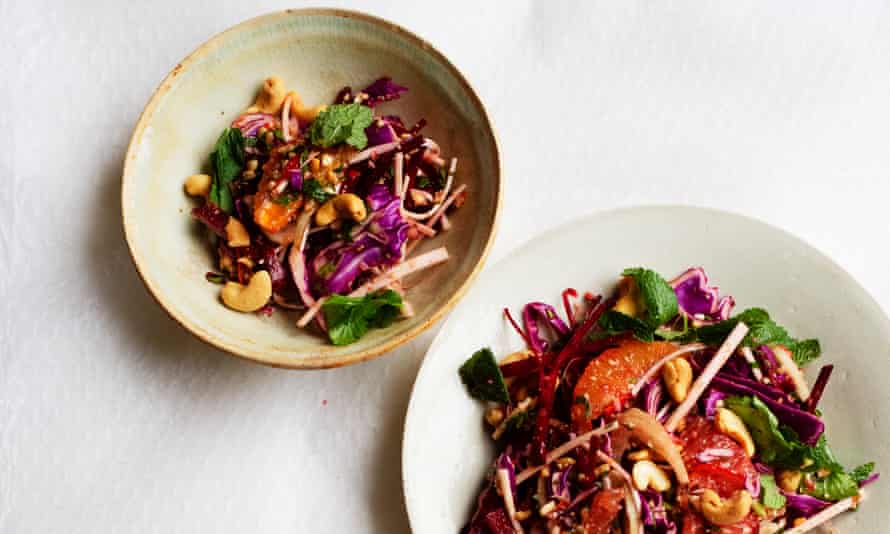 Salade d'agrumes et noix de cajou.