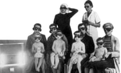 Ultraviolet light therapy used to prevent rickets in children, 1938