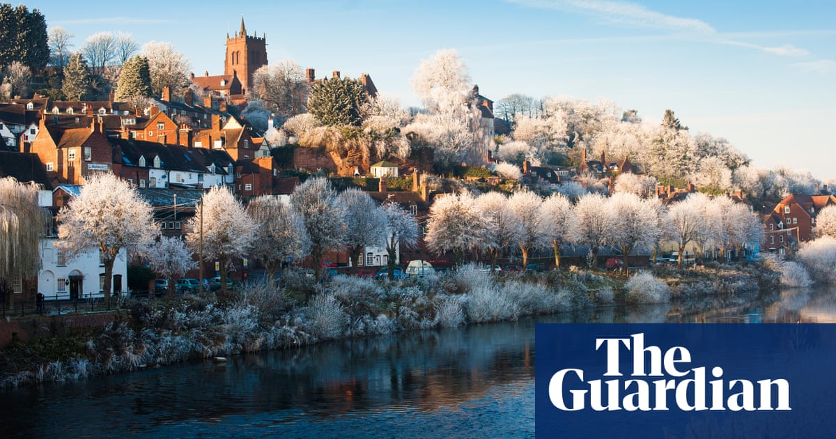 Health agency issues cold weather warning for England