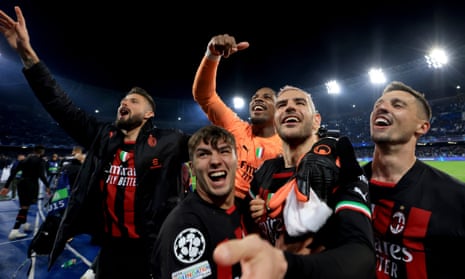 Olivier Giroud, Brahim Díaz, Mike Maignan, Theo Hernández and Rade Krunic celebrate after the final whistle in Naples