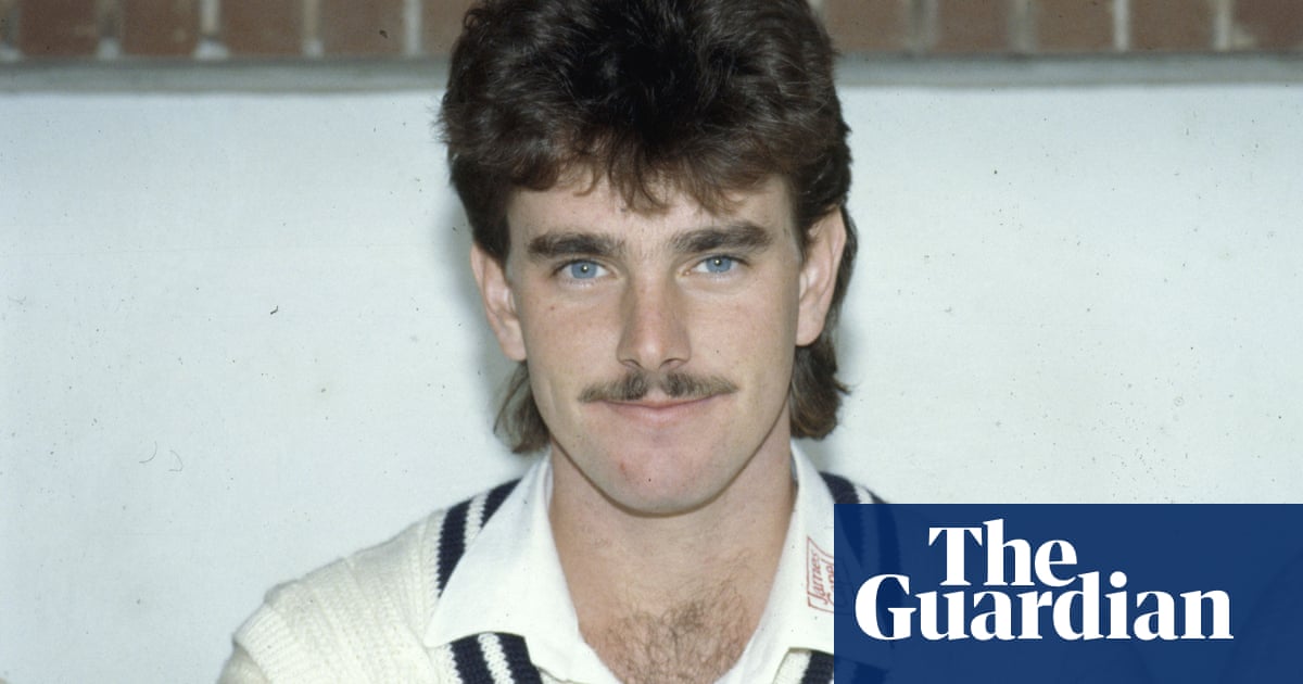 Former Kent and England bowler Alan Igglesden dies aged 57