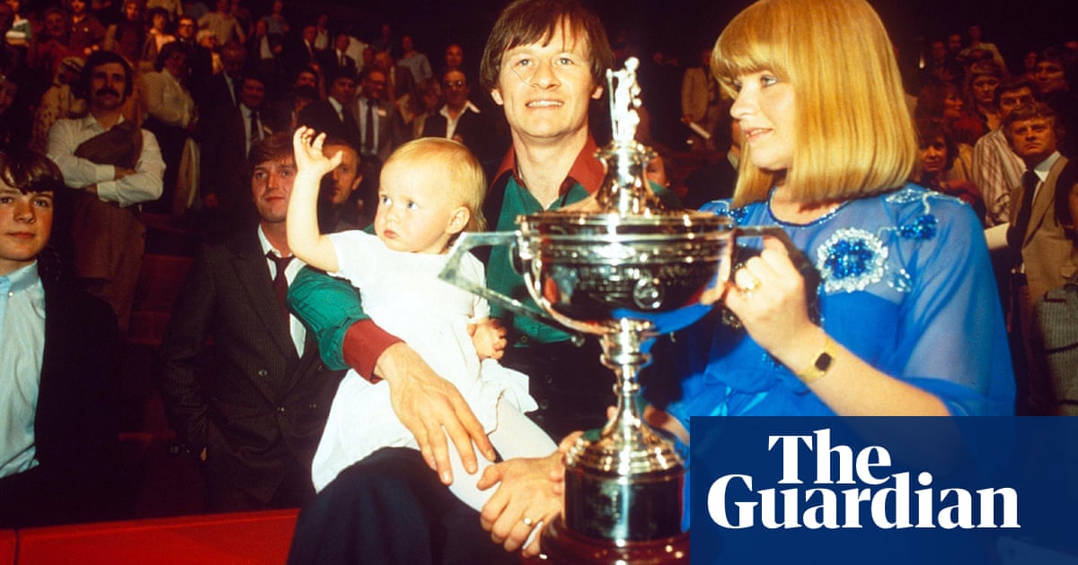 Classic YouTube | Crucible classics, Matthew Hayden catches and a vaccinated vaulter