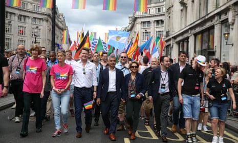 Matthew Barzun, US ambassador to the UK, with London mayor Sadiq Khan at the Pride parade.