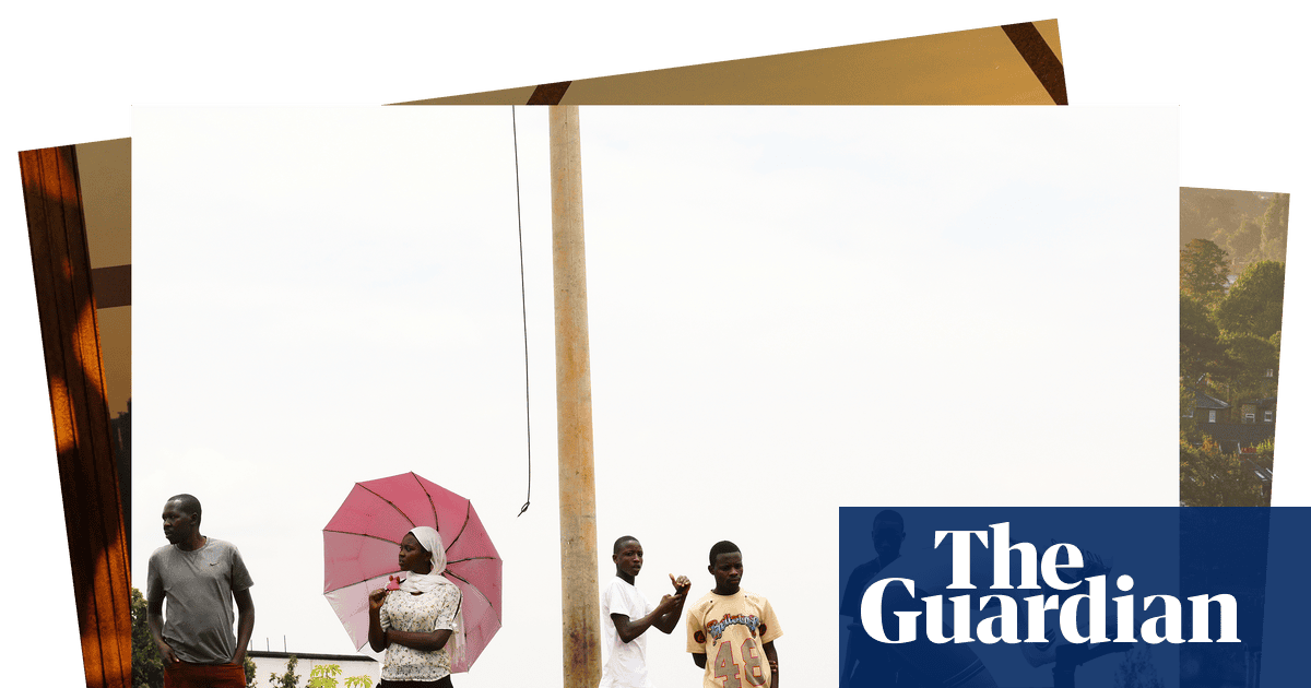Sun-dried pomegranate seeds and cycling in Rwanda: photos of the day Monday
