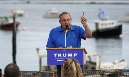 LePage campaigning for Trump in Saco, Maine, in 2020.