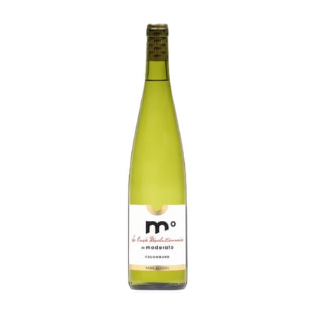 Bottle of Moderato Colombard Cuvée Révolutionnaire.