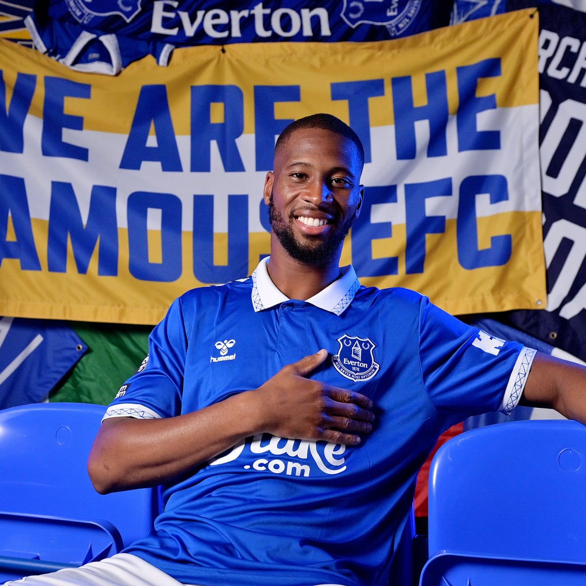 Everton complete £26m signing of Portuguese forward Beto from Udinese |  Everton | The Guardian