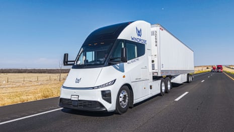 Chinese electric truck company Windrose's all-electric prime mover.