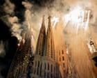 Fireworks light up Sagrada Família after Pope Leos blessing – video Fireworks and a light show have illuminated the Sagrada Família in Barcelona after the pontiff inaugurated the newest of the buildings geometric spires. The addition makes the basilica, which was originally designed by Antoni Gaudí, the worlds tallest churchCrowds turn out in Barcelona for pope blessing Sagrada Famílias final tower Continue reading...