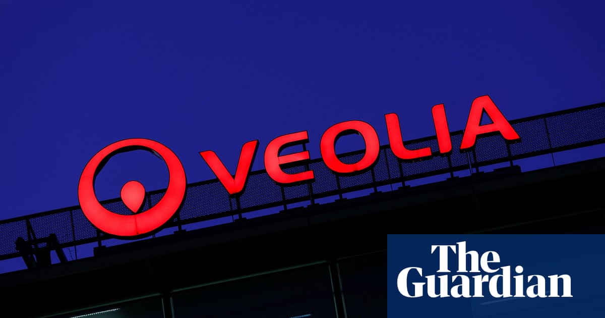 Veolia to sell Suez UK waste business to Macquarie for €2.4bn