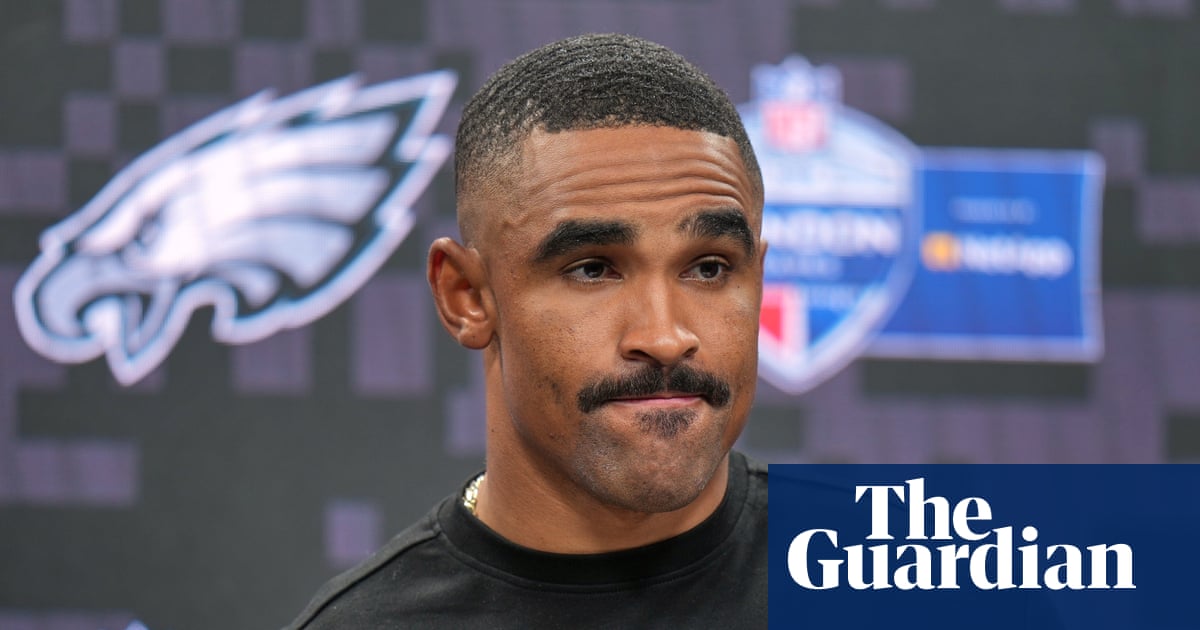 Jalen Hurts placed on injured reserve after Eagles quarterback diagnosed with blood clot