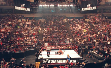 crowd around wrestling ring