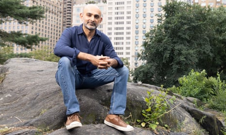 Mohsin Hamid: willing to tackle, big, divisive subjects.